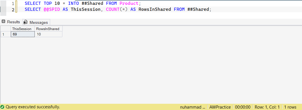 SSMS screenshot: query 17 and its result