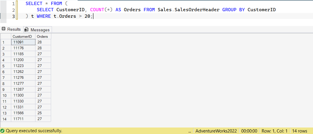 SSMS screenshot: query 17 and its result