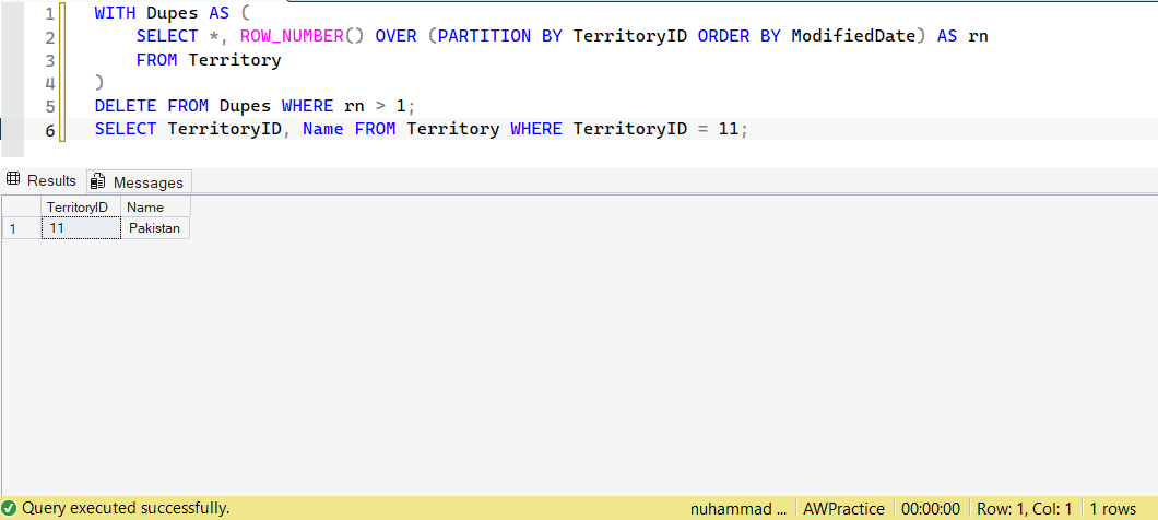 SSMS screenshot: query 18 and its result